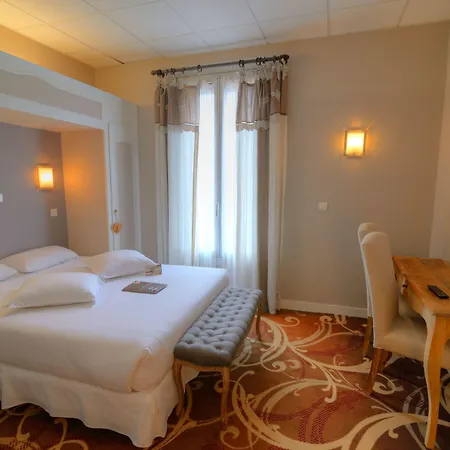 Hotel Grand Richelieu 3*