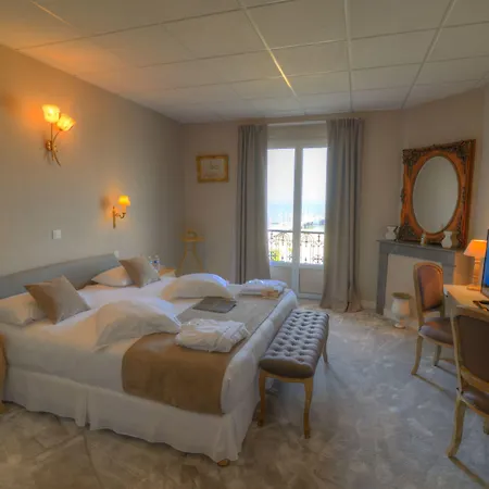 فندق Grand Richelieu 3*