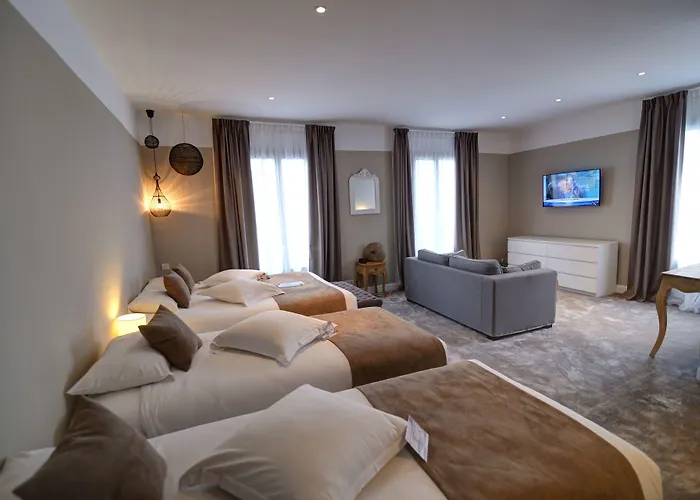 Hotel Grand Richelieu 3*